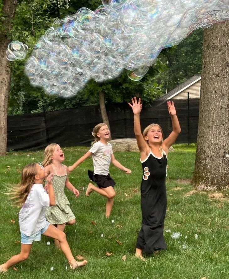 Light Up the Night: Glow-in-the-Dark Bubble Parties That Wow