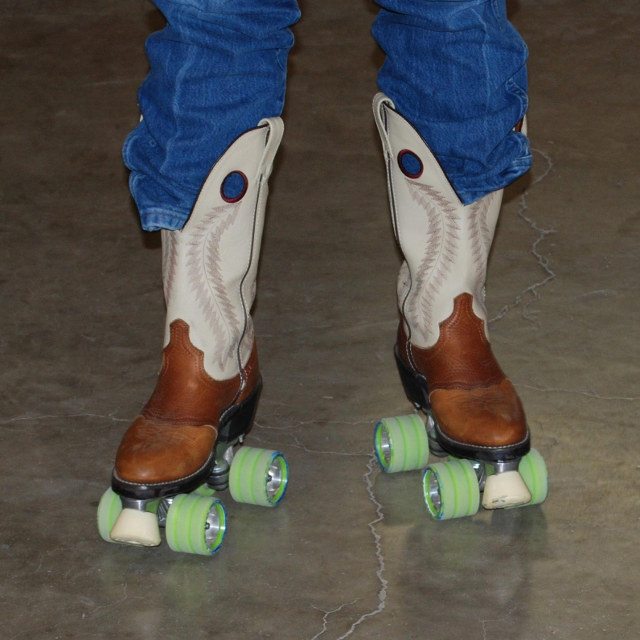 Roller skates Cowboy boot Buckrail - Jackson Hole, news