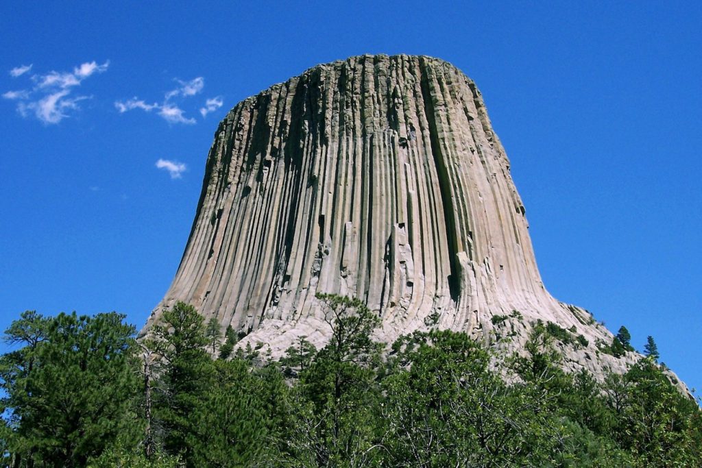 Climber falls to death on Devils Tower Devils Tower National Monument Hulett Buckrail - Jackson Hole, news