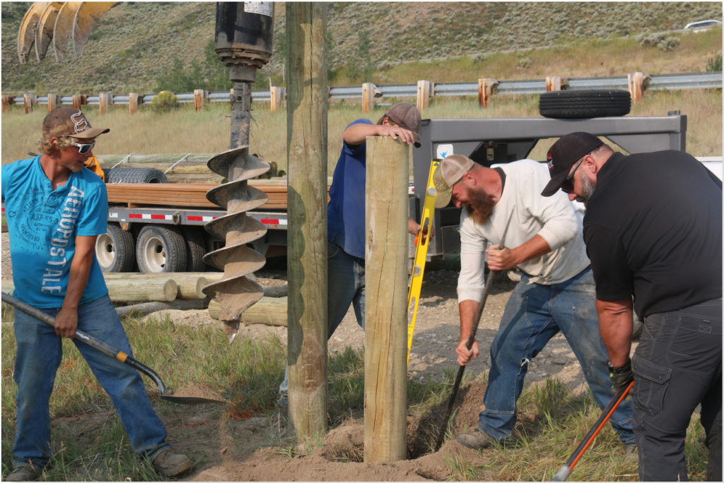 Highway hotspot bordering Refuge made safer with elk jumps Jackson Elk Buckrail - Jackson Hole, news