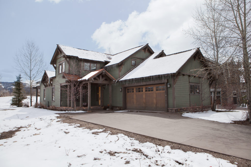 Three open houses and a prize! House Farmhouse Buckrail - Jackson Hole, news