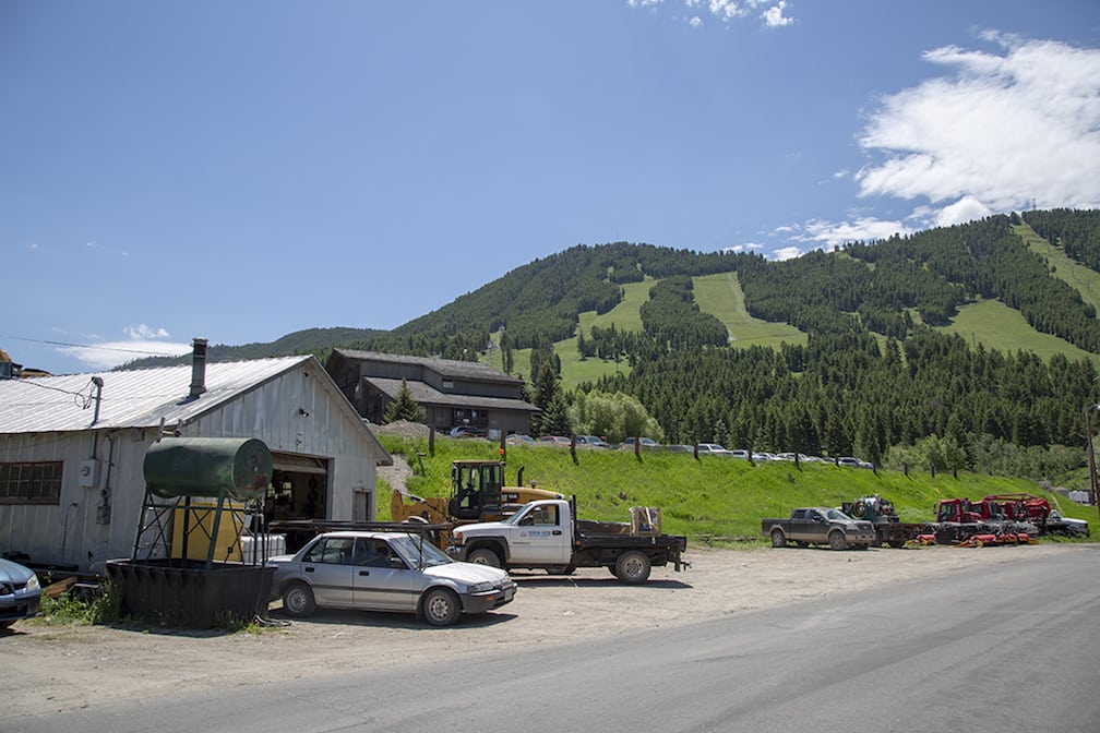 Snow King proposes to build its own employee housing onsite   Buckrail - Jackson Hole, news