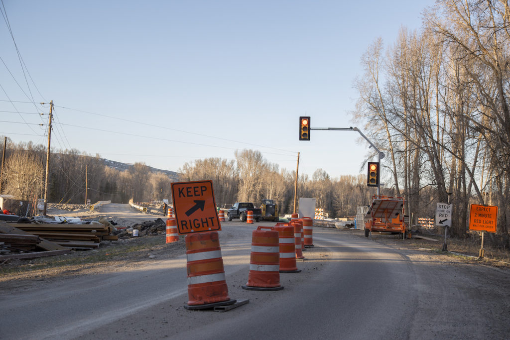 Road work on Highway 390 starts tonight, delays worse in early evening   Buckrail - Jackson Hole, news