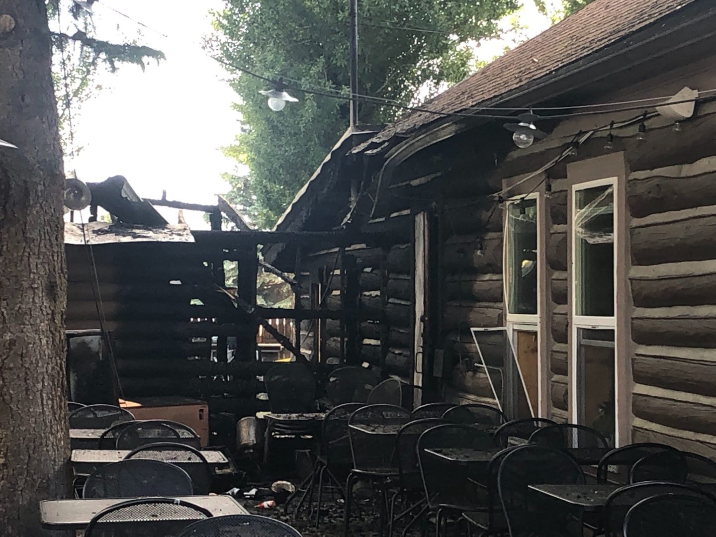 Fire at Cafe Genevieve. Photo: Buckrail