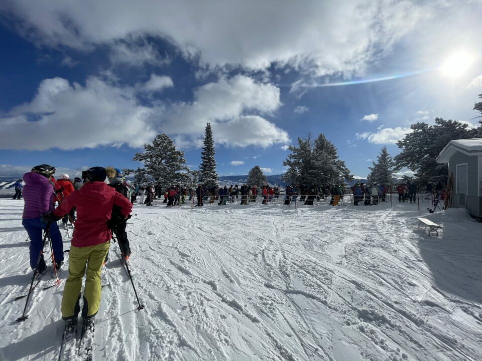 Casper lift line. Photo: Zack Kresge