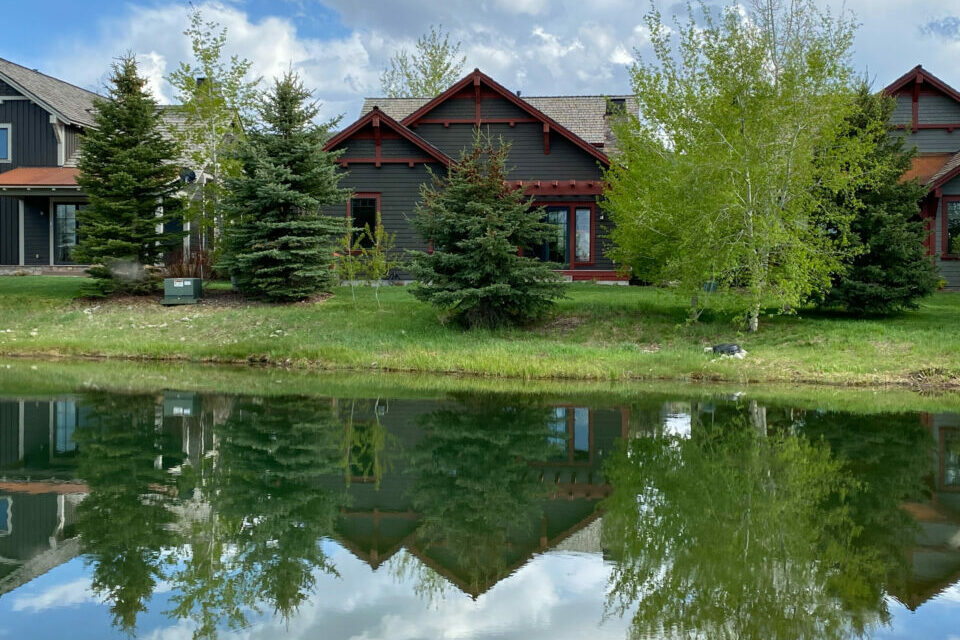 3 Pond Exterior Rear