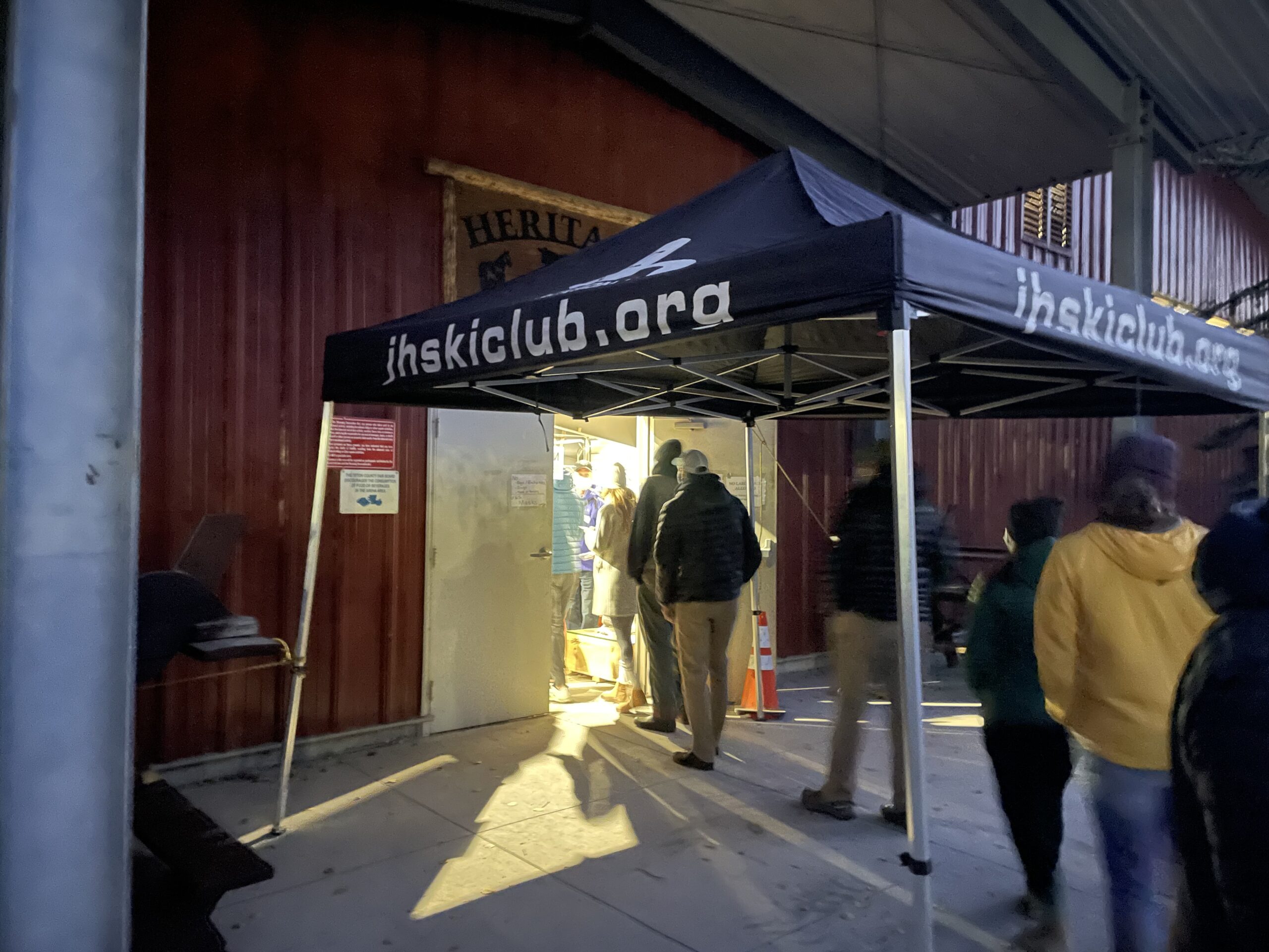 Doors opened at 7 a.m. for early birds. Photo: Lindsay Vallen // Buckrail