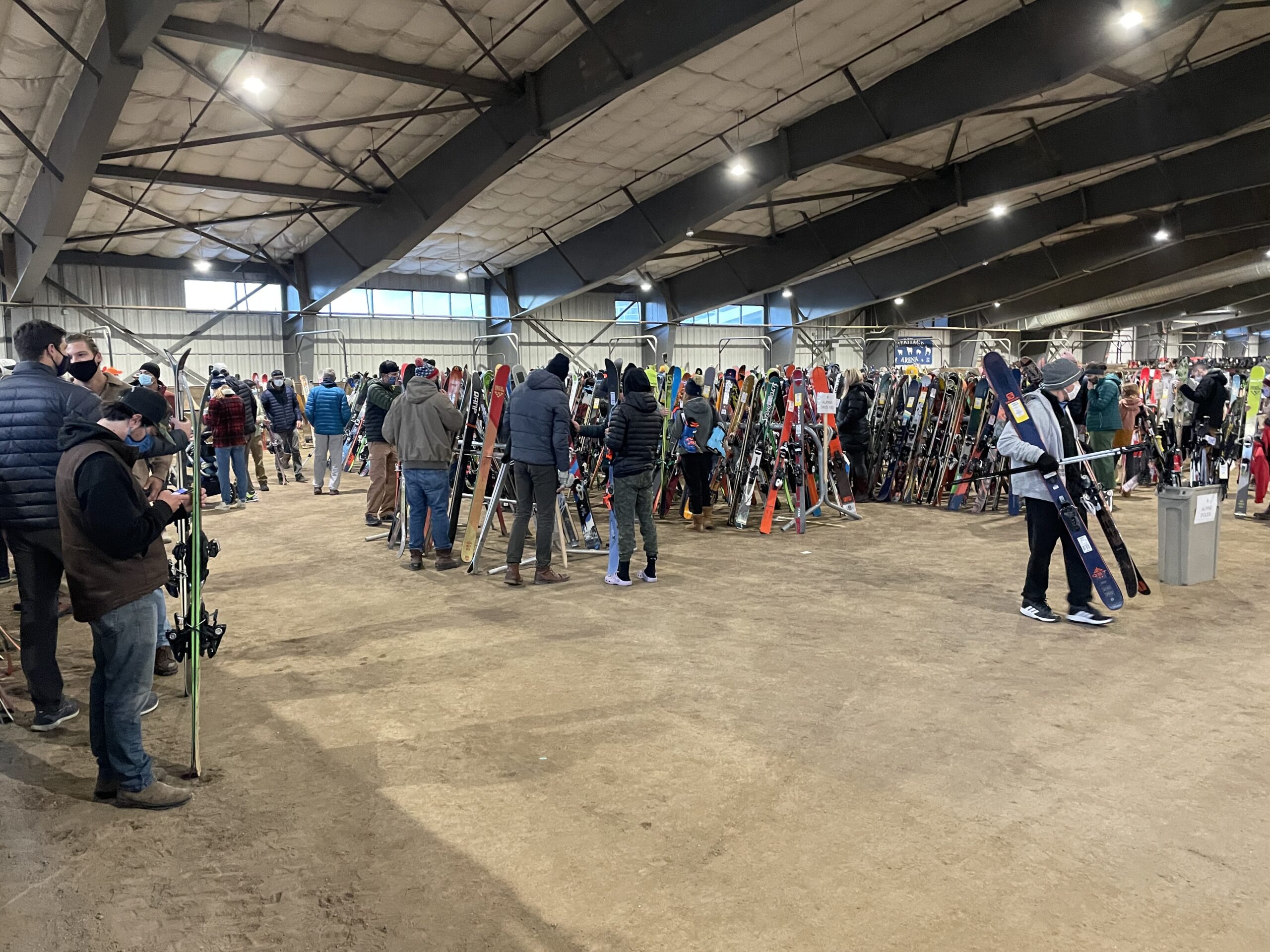 Shoppers search for a new pair of skis. Photo: Lindsay Vallen // Buckrail
