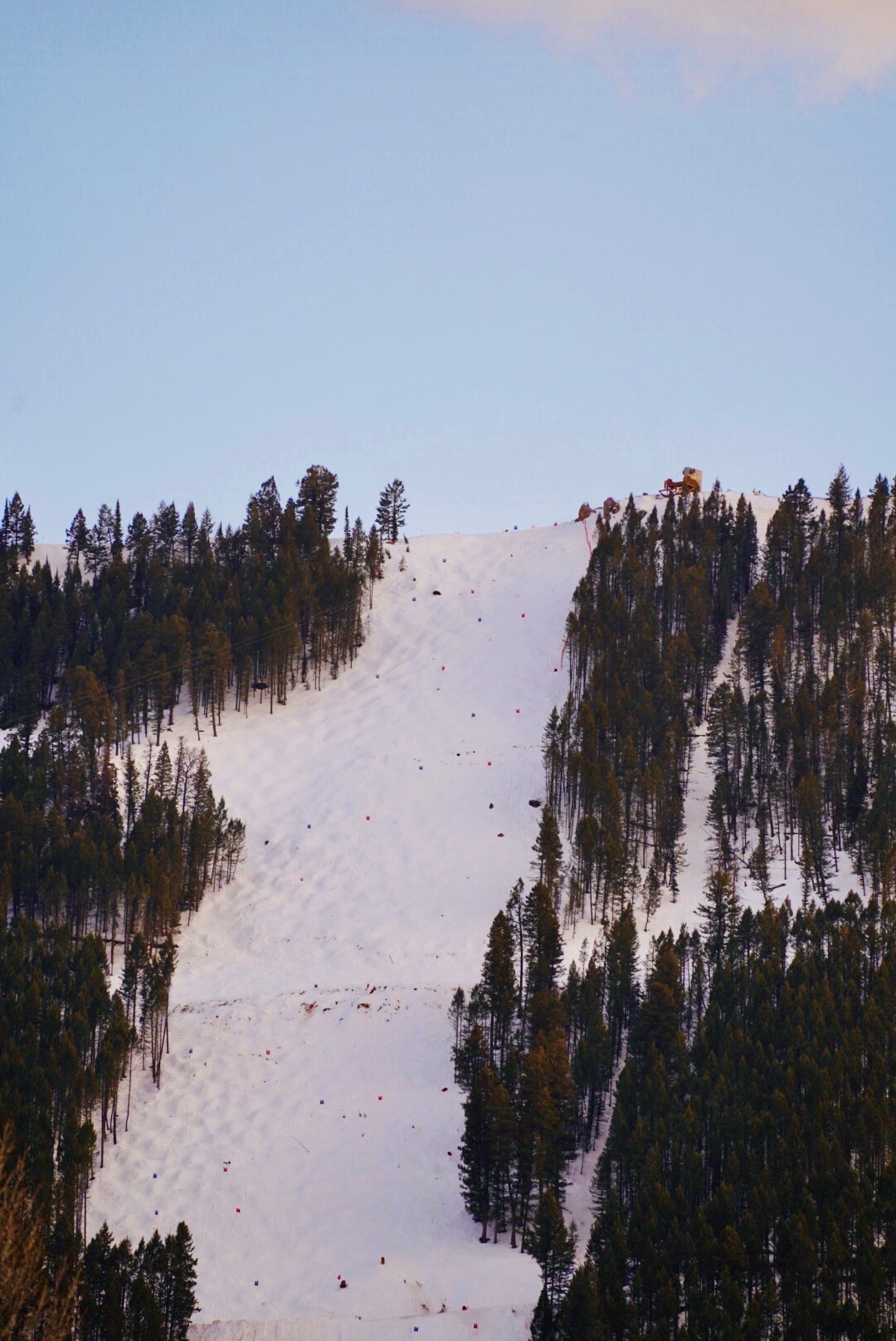 SK ski patrol to conduct avalanche mitigation for hill climb, Friday