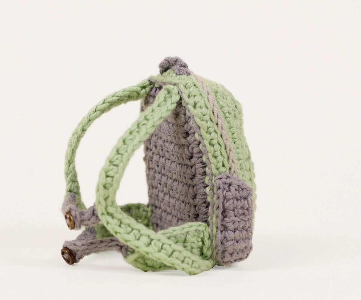 Amigurumi backpack
