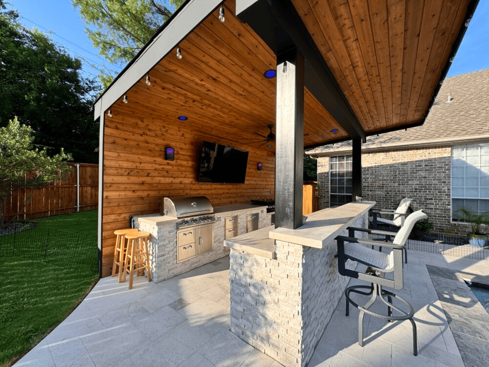 Entertainment Deck