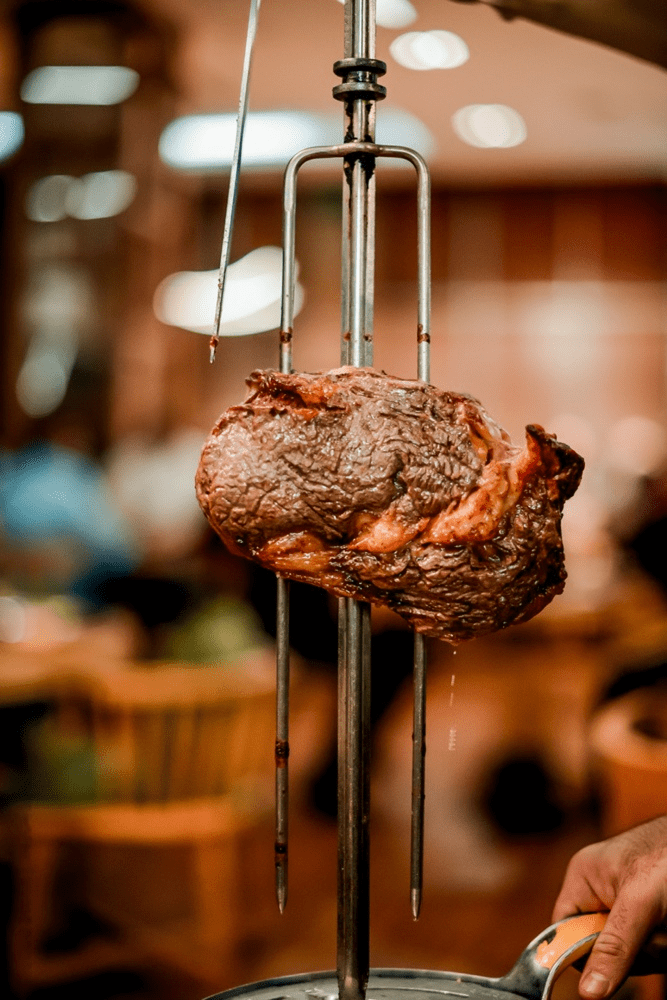 Carne asada al fuego real preparada al momento en El Rinconcito