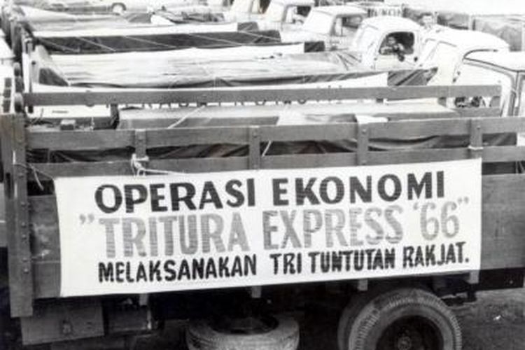 Namun pada ulasan ini lebih menitik beratkan pada era demokrasi terpimpin yang memiliki rentang waktu antara tahun 1959 sampai dengan 1965. Perkembangan Ekonomi Masa Demokrasi Terpimpin