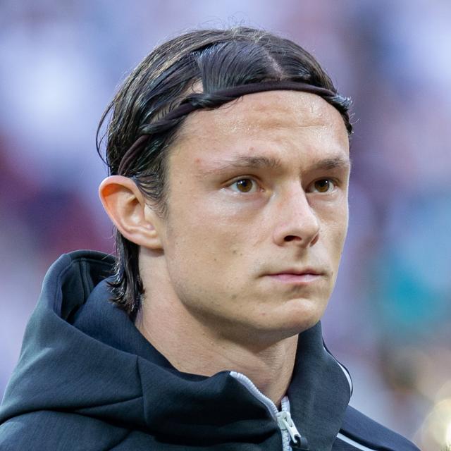 Hoffenheim S Nico Schulz Waited To Speak To Bayern S Kingsley An At Halftime Bavarian Football Works Nico Schulz als Spieler von Hertha BSC Berlin.