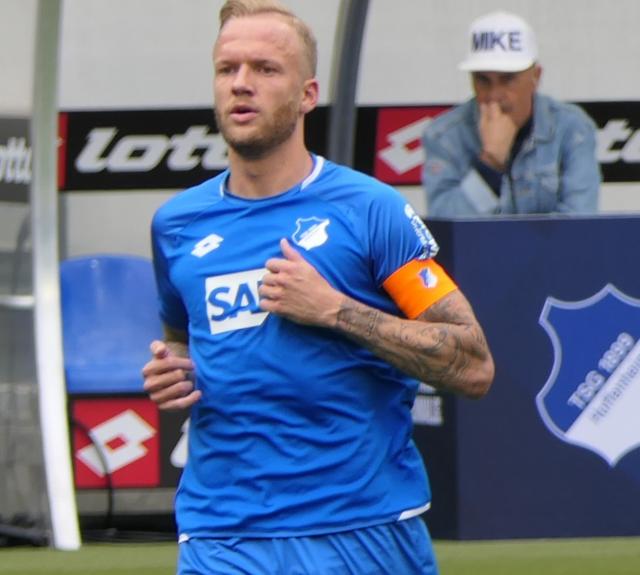 Fc Augsburg Jetzt Ist Es Offiziell Kevin Vogt Verlasst Den Fca Augsburger Allgemeine Conceded by Kevin Vogt.