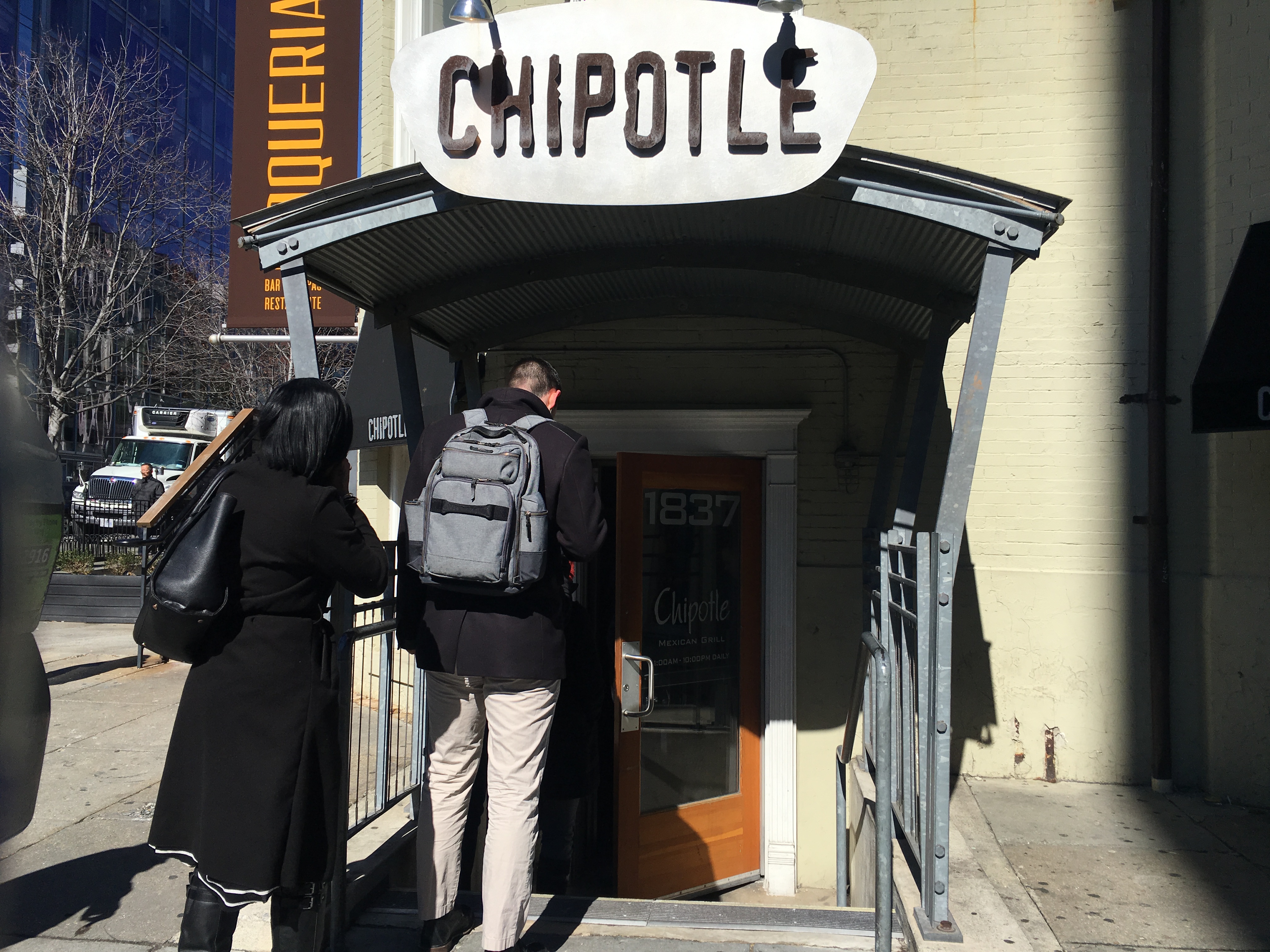 Despite Food Safety Issues, D.C. Customers Frequent Chipotle Boston