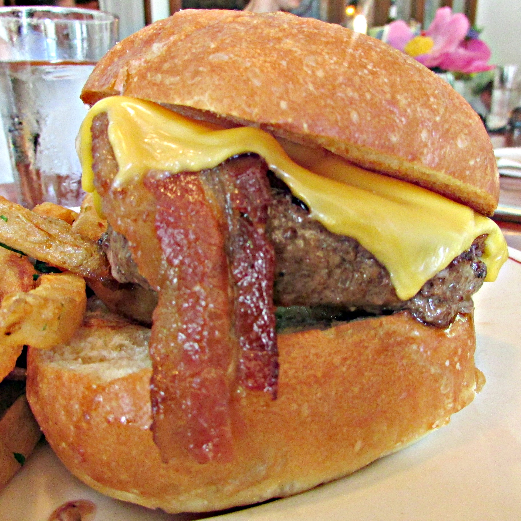 Little Owl Bacon Cheeseburger