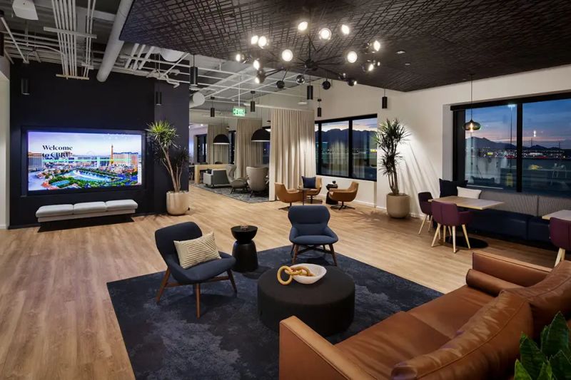 Daniel Burke Cbre - Premium Dark Photo Gallery - Desktop