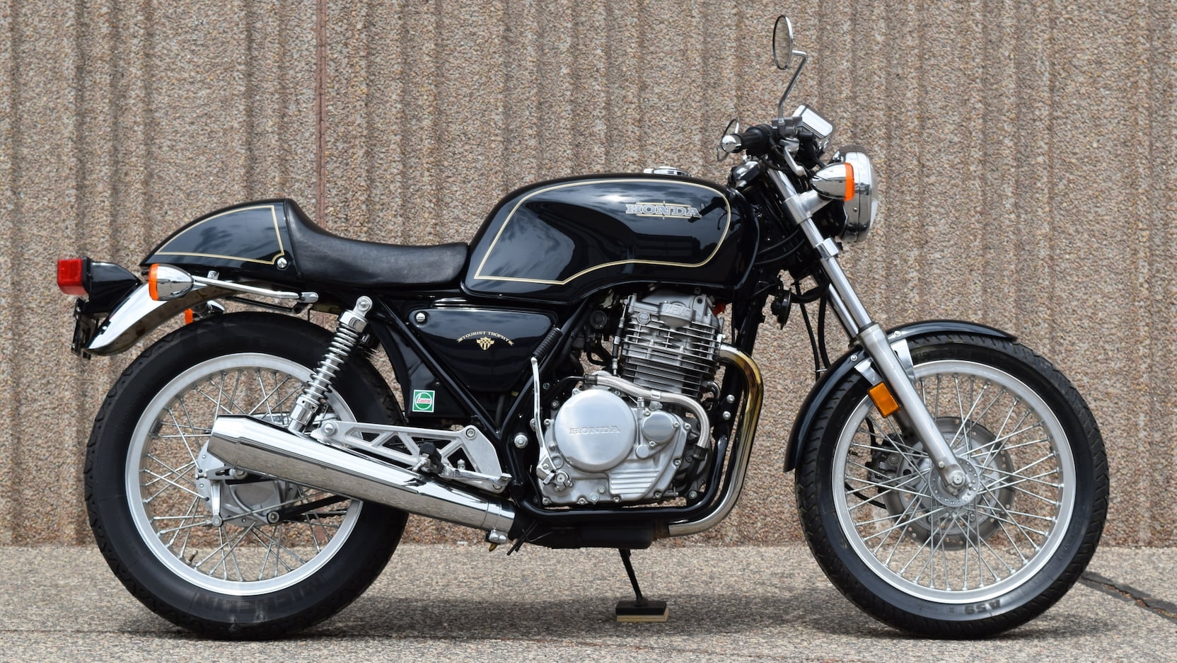ホンダ HONDA GB500TT Honda GB500: The Perfect Motorcycle at the Most Inopportune Time