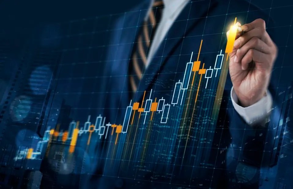 Personal economic growth in business life