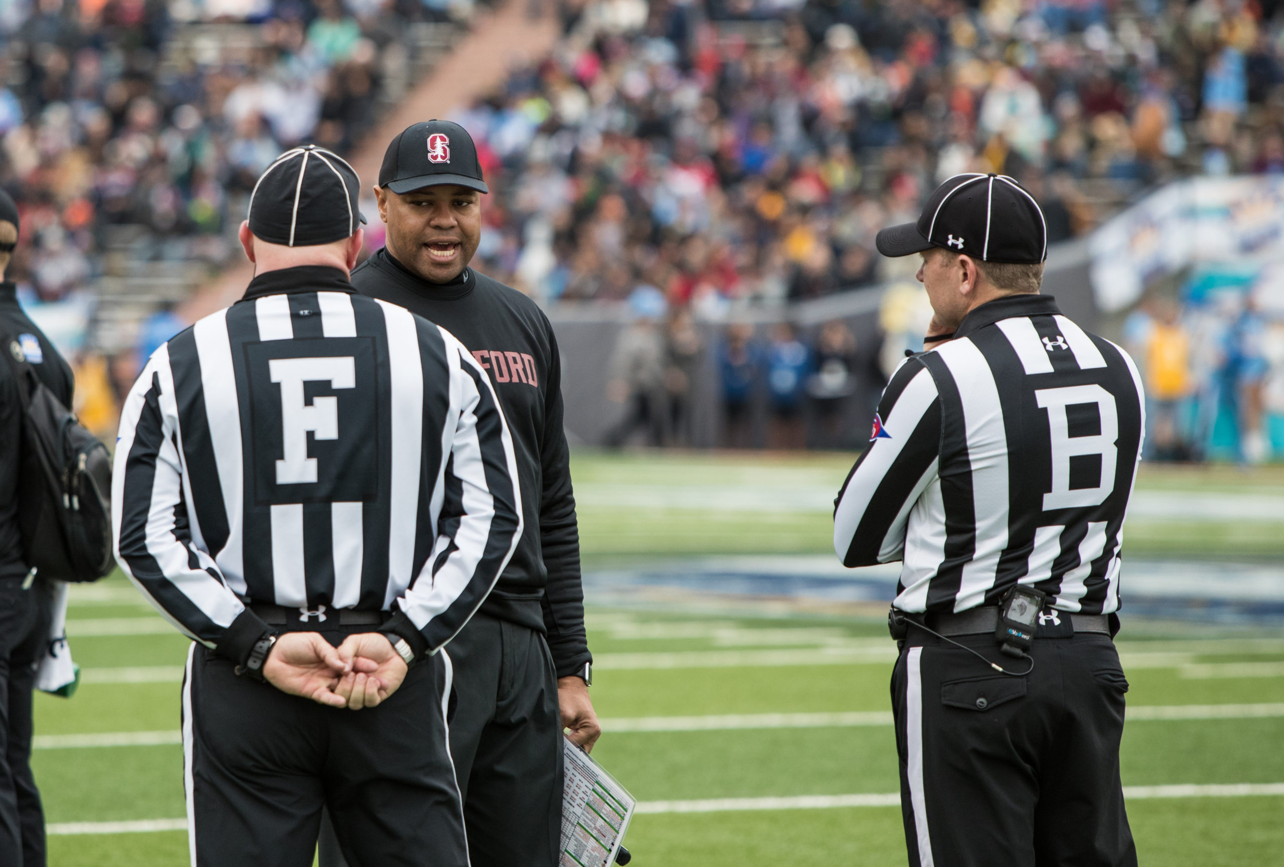Stanford Football Coaching Staff Salaries - 2a9hg9j