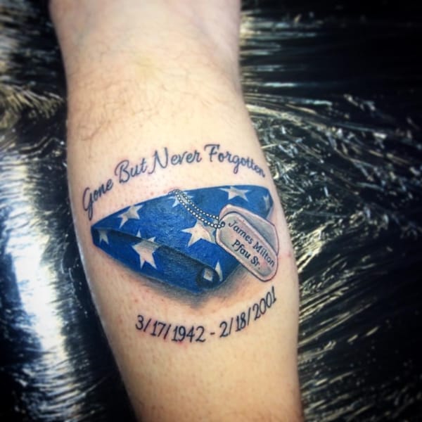 40 Best Dog Tag Tattoos To Try In 2022 – Buzz16 600_x_600_jpg