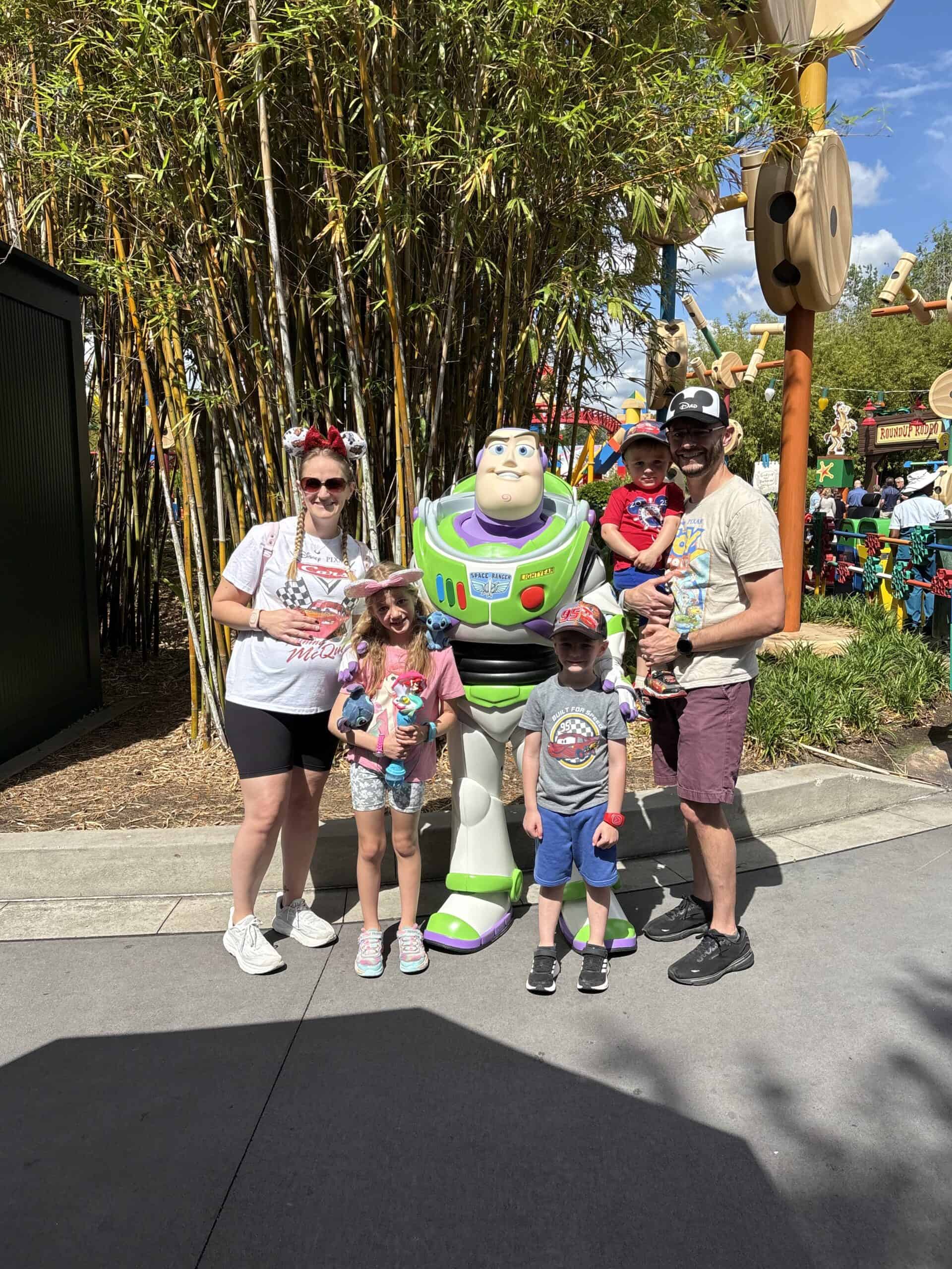 Disney Cruise vs. Disney World: Which is Better for Families with Young Kids?