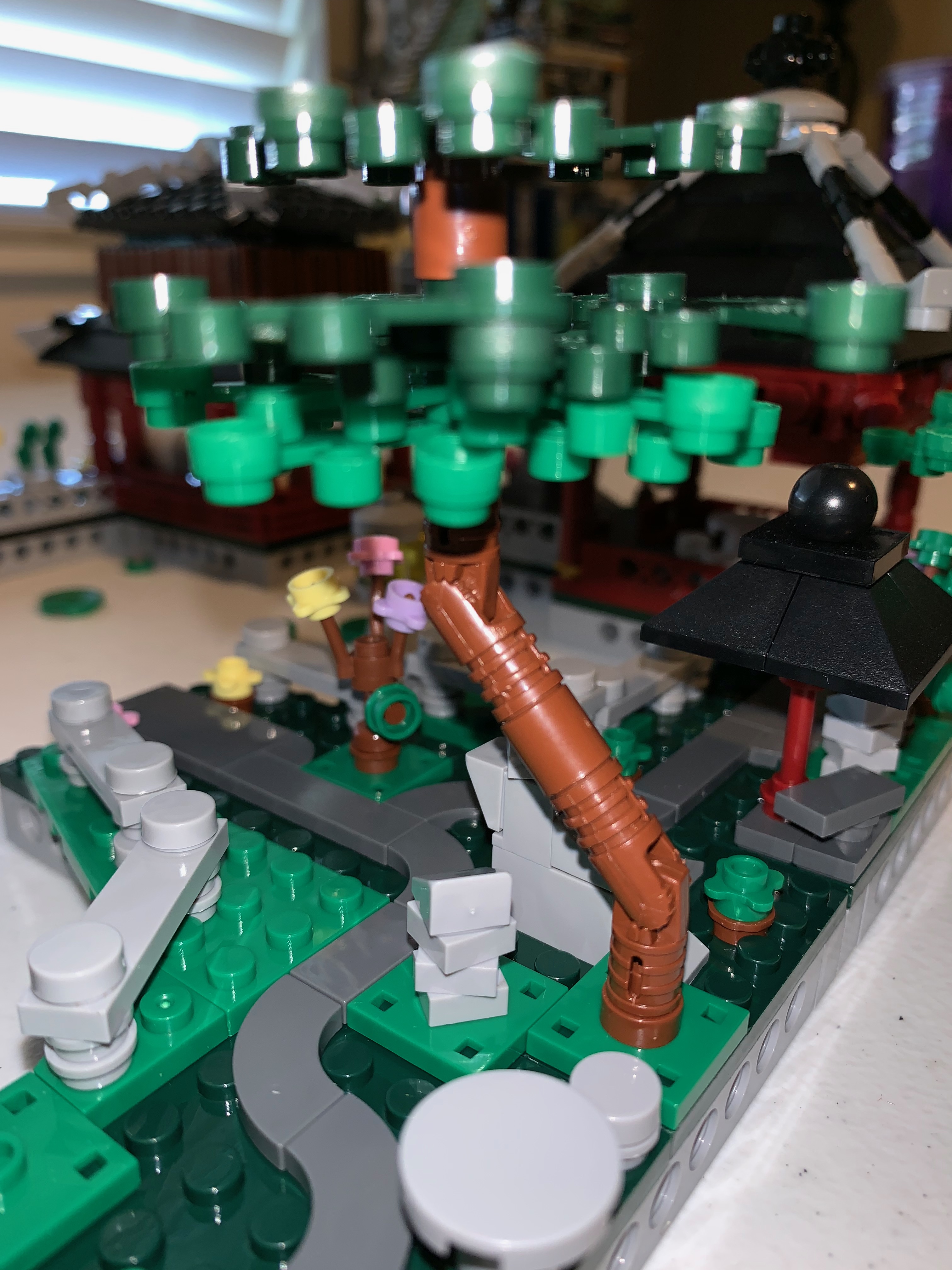 Review: Xingbao XB-01110 Suzhou Gardens – Ronald C. Schoedel III