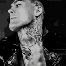 Stephen James Gifs | Tenor 220_x_220_gif