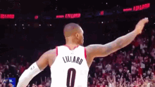 images Damian Lillard Bye Bye Gif lillard gifs tenor