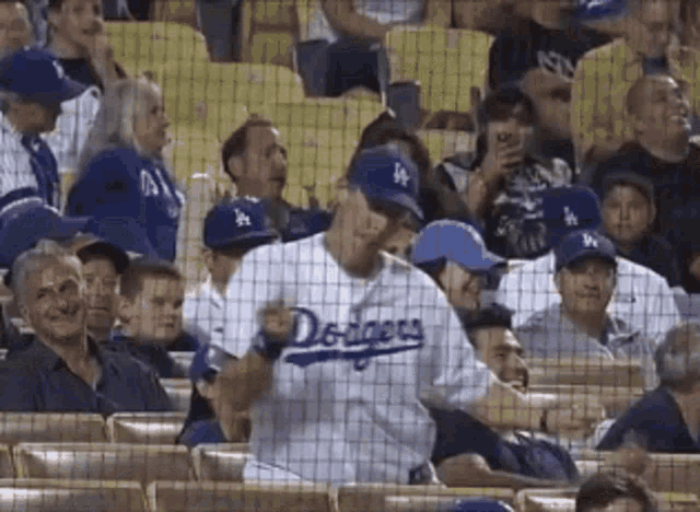 pic Dodgers Gif dodgers dodgers win gif dodgers dodgers win go dodgers discover share gifs