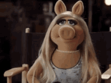 pix Miss Piggy Hmph Gif miss piggy angry gifs tenor
