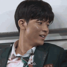 All of us are dead ep 12 kids gif. Bl Changseon Gif Bl Changseon Suhyeok Discover Share Gifs
