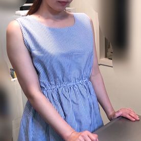 2930pt→930pt【夫妻・個撮・ハメ撮り】帰りの遅かった本妻を厨房でハメ撮り。上流階級での本妻は抵抗できずされるがままにハメ撮りされる。
