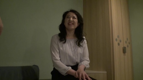★バツイチ子どもなしアラフィフ熟女が見せるグラインド奏法！大きくて硬いのがお好き！
