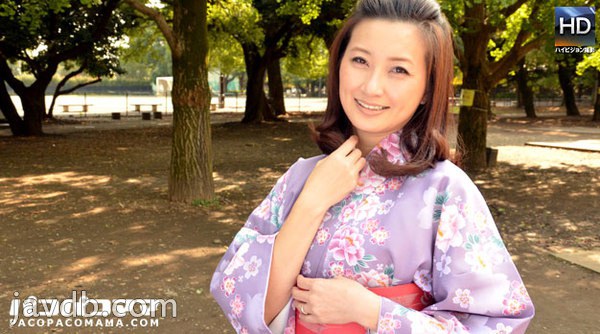 和服美人妻とベランダで見せ付けファック