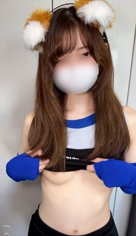 【個撮】**j*yqy*pq* 清楚ガリ細専門生２。腰浮きエビ反り痙攣イキ！き●ねダンスで可愛くおねだり♥「ち●ちんま●こに入れてください…♥」膣奥ガン突き大量中出し