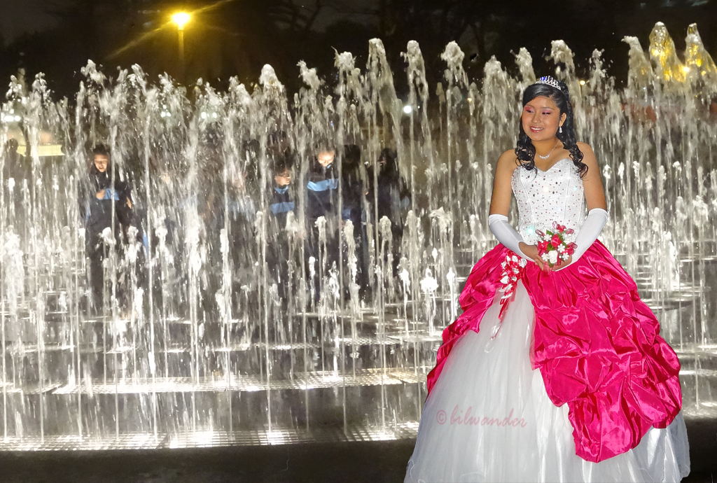 La fiesta de quince años es uno de los acontecimientos más importantes para cualquier niña. Peru . | Lima, girl in QuinceaÃ±era dress posing infront of