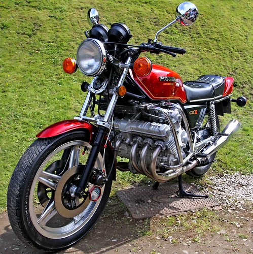 1979 HONDA CBX, 1047 CC, 6 (SIX) CYLINDER MOTORCYCLE