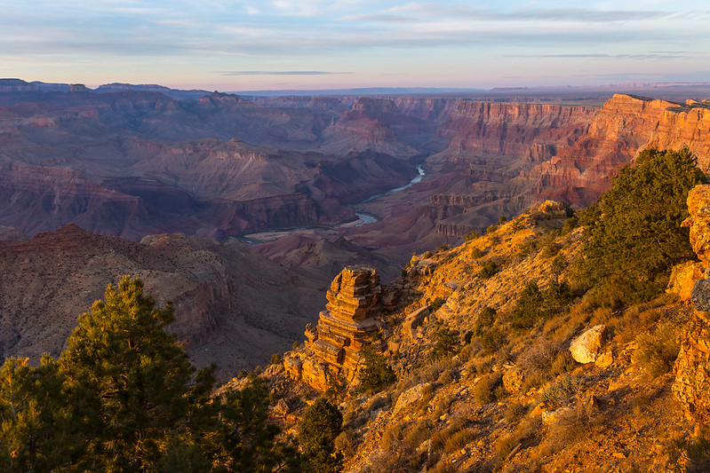 Слева вы увидите ручеек, небольшой каньон и водопад, скрытый в нем. Ssha Strana Kanonov Chast 1 Arizona Grand Kanon