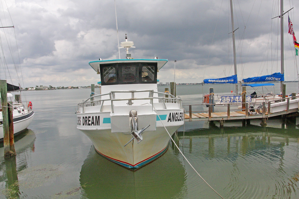 Charter Fishing Boat Anglers Dream Saint Petersburg Beac Flickr