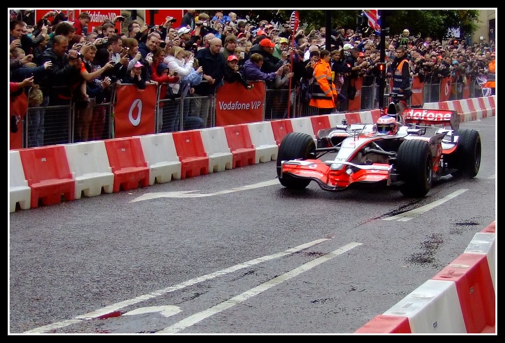 Jenson Button Mp4 23 F1 2 Vodafone Vip Live In Manchester