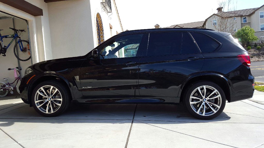 Lease takeover: 2015 bmw x5 xdrive 5.0i fully loaded!