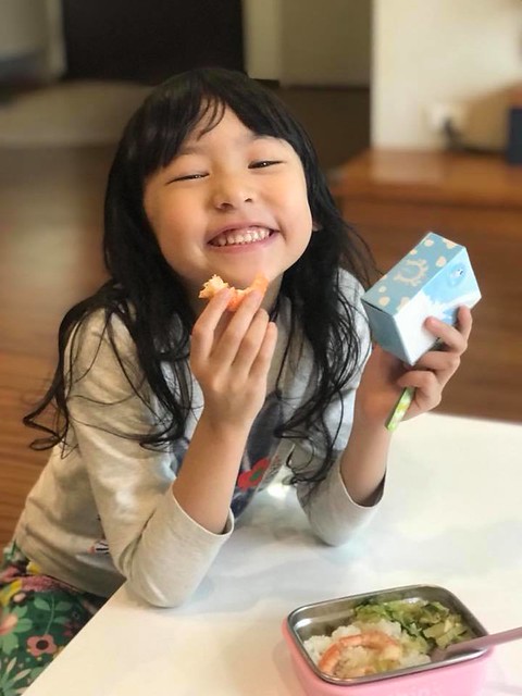 【小貝貝日記】古靈精怪的五歲生日快樂