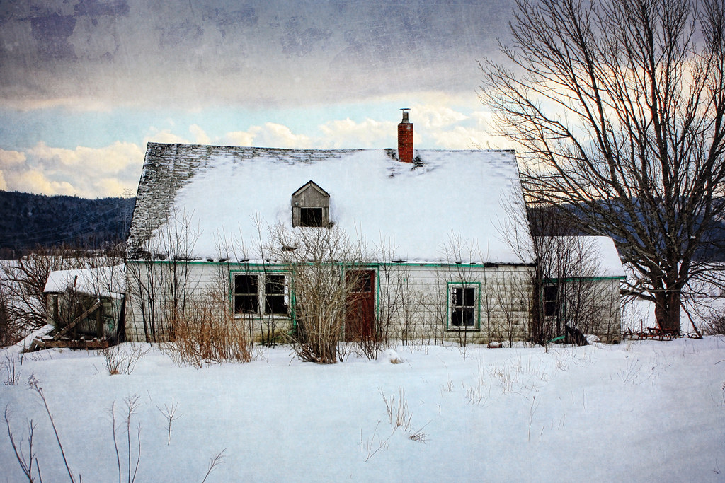 Das haus wurde später eigentum . Little Abandoned House in the Snow | Another snowy scene