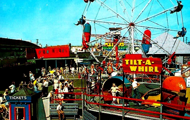 Seaside vacation rentals offers old orchard beach maine vacation rental apartments just steps from the beach, and close to the pier, amusements and all area . 1950s TILT A WHIRL Amusement Park ORCHARD BEACH Maine Vint