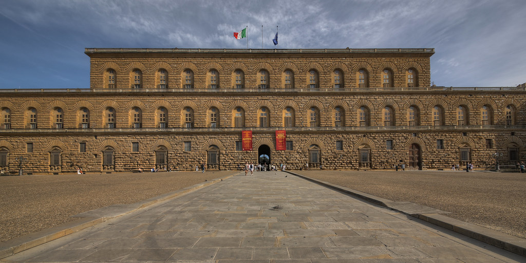 The medici dynasty, which ruled florence and tuscany, still lived and had offices in their own palace until 1540, when cosimo i moved here, and . Palazzo Pitti | Gallery and Prints My Google Plus â¦ | Flickr