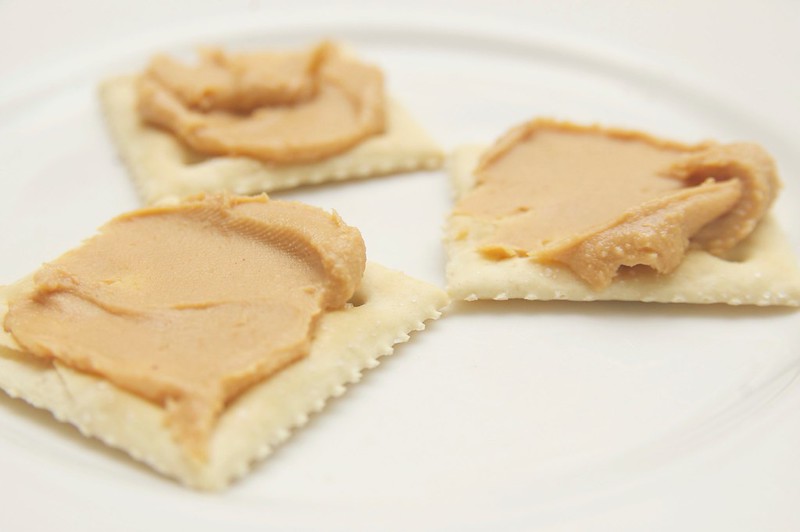 peanut butter and crackers