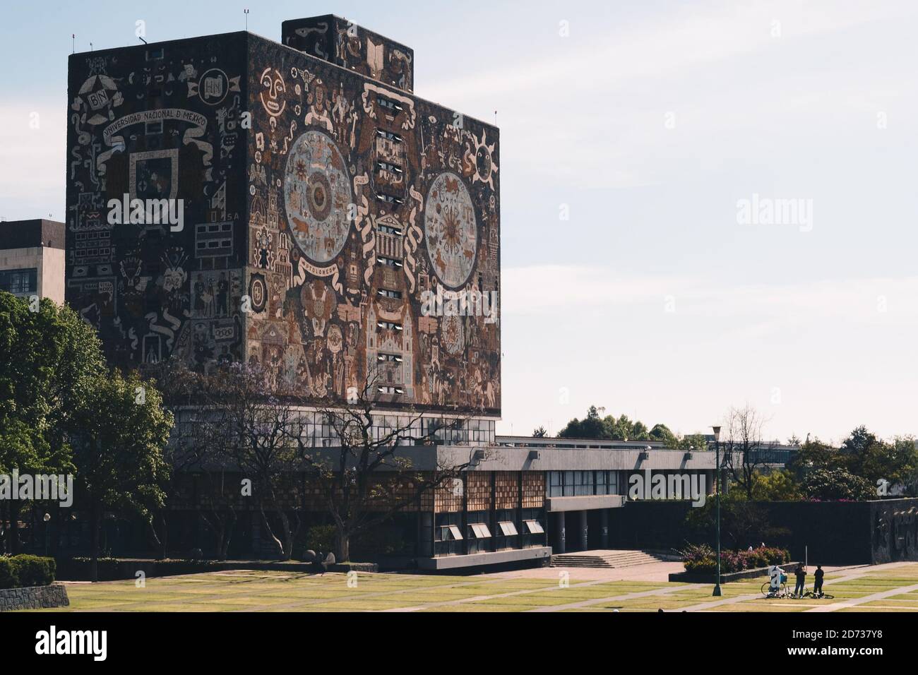 Unam campus hi-res stock photography and images