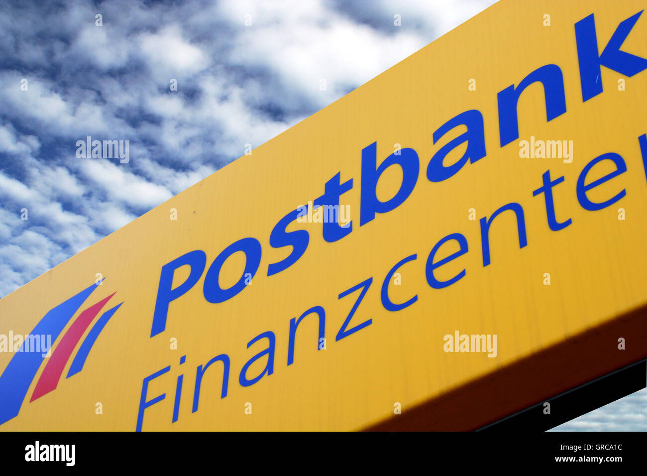 Deutsche postbank -fotos und -bildmaterial in hoher auflösung